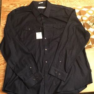 100% cotton Calvin Klein dress shirt w/ frockets